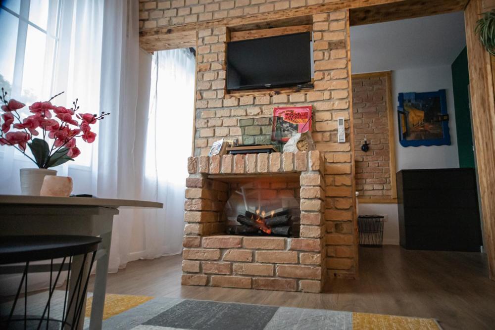 Czocha Studio Apartment Lesna Exterior photo